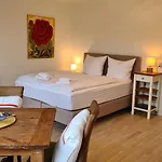 Pematra Ostseestrasse 2 Lübeck