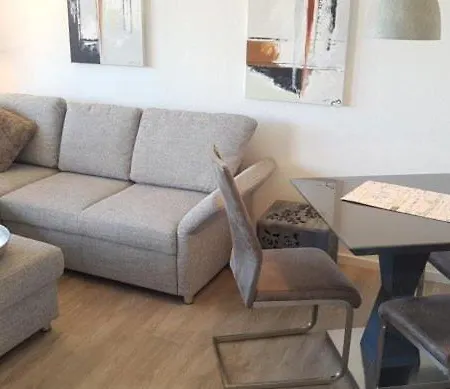 Apartament Pematra Ostseestrasse 2 *